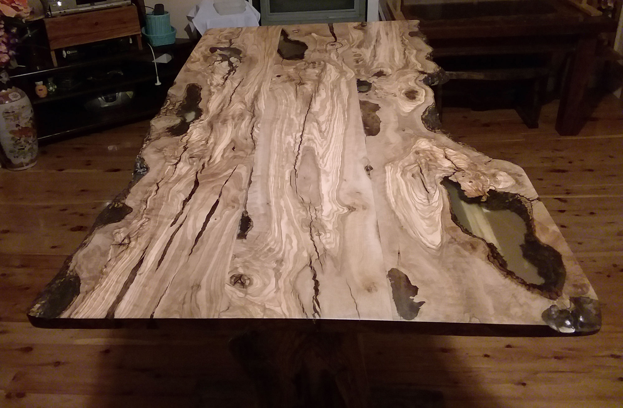 Live Edge - Olive Dining Table